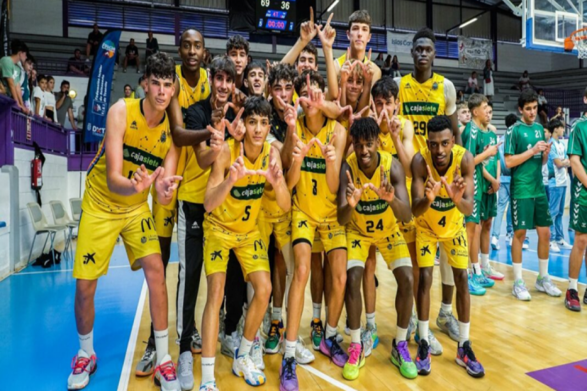 El Cadete Cajasiete de baloncesto se proclama Campeón de Canarias