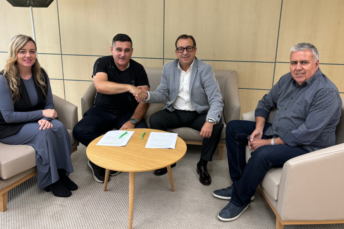 Cajasiete se convierte en nuevo colaborador de la Federación de Lucha Canaria